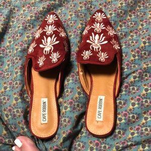 Cape Robbin Red Embroidered Women's Shoes
